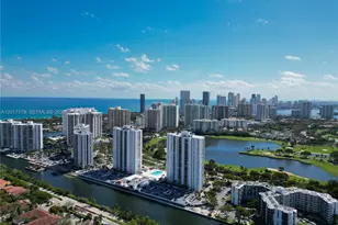 3675 N Country Club Dr, Aventura, FL 33180 - Photo 44