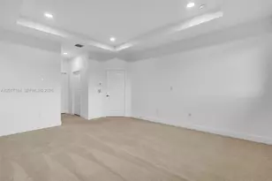 15540 NW 88th Ave, Miami Lakes, FL 33018 - Photo 20