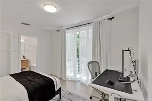 2851 SW 33rd Ct, Miami, FL 33133 - Photo 22