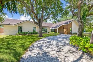 8120 SW 162nd St, Palmetto Bay, FL 33157 - Photo 68
