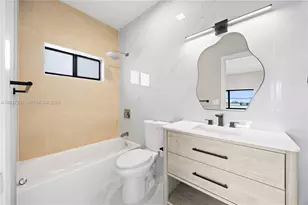 630 NE 166th St, Miami, FL 33162 - Photo 24