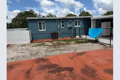 12455 W Randall Park Dr, Miami, FL 33167 - Photo 32