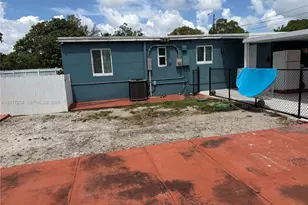 12455 W Randall Park Dr, Miami, FL 33167 - Photo 32