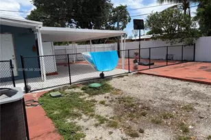 12455 W Randall Park Dr, Miami, FL 33167 - Photo 36