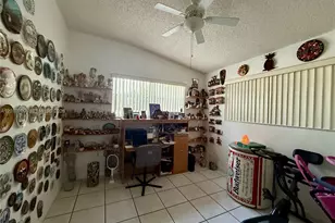 280 NE 173rd St, North Miami Beach, FL 33162 - Photo 16