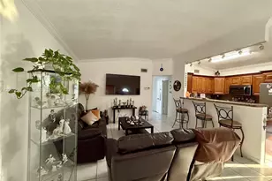 280 NE 173rd St, North Miami Beach, FL 33162 - Photo 12