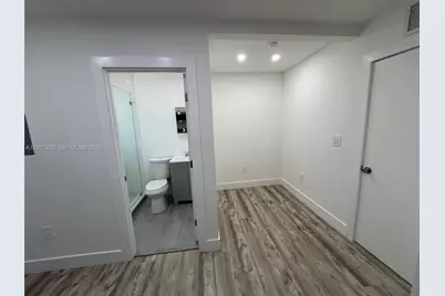 885 SW 29th Ave #6, Miami, FL 33135 - Photo 10