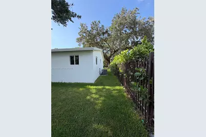 6091 SW 64th Ter #0, South Miami, FL 33143 - Photo 8
