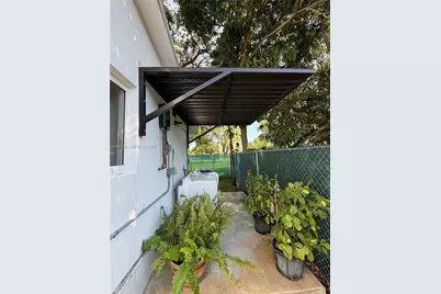 6091 SW 64th Ter #0, South Miami, FL 33143 - Photo 6
