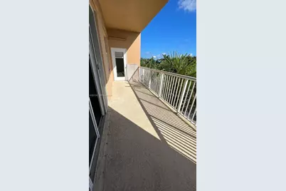 509 E Sheridan St #408, Dania Beach, FL 33004 - Photo 2
