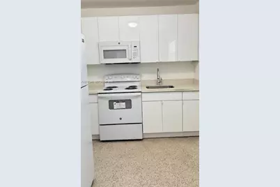 3085 W Flagler St #2, Miami, FL 33135 - Photo 6