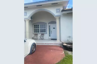 14640 SW 180th St, Miami, FL 33177 - Photo 2