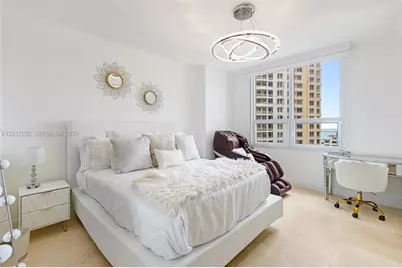848 Brickell Key Dr #1601, Miami, FL 33131 - Photo 12