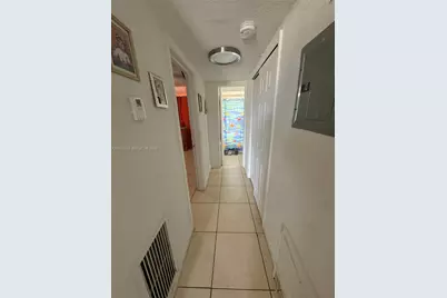 7101 SW 89th Ct #305, Miami, FL 33173 - Photo 10
