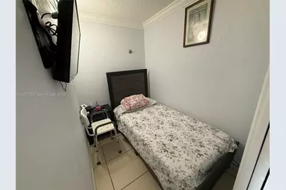 7101 SW 89th Ct #305, Miami, FL 33173 - Photo 18