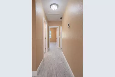 1015 NW 8th Ave, Fort Lauderdale, FL 33311 - Photo 10