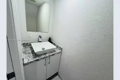 5650 W 26th Ct #206, Hialeah, FL 33016 - Photo 8