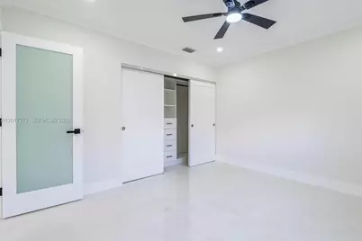 1900 SW 24th St, Miami, FL 33145 - Photo 20