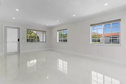 1900 SW 24th St, Miami, FL 33145 - Photo 10