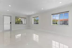 1900 SW 24th St, Miami, FL 33145 - Photo 10