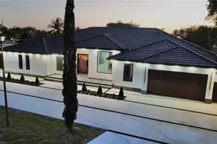 19880 SW 134th Ave, Miami, FL 33177 - Photo 8