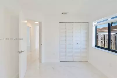 8340 NW 193rd Ln, Hialeah, FL 33015 - Photo 16