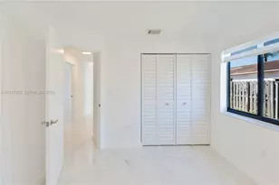 8340 NW 193rd Ln, Hialeah, FL 33015 - Photo 16