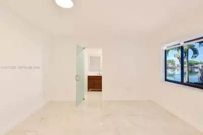 8340 NW 193rd Ln, Hialeah, FL 33015 - Photo 26