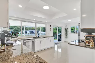 1821 NW 33rd Ct, Oakland Park, FL 33309 - Photo 6
