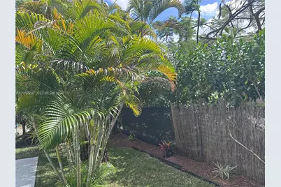 200 SE 19th St, Fort Lauderdale, FL 33316 - Photo 8