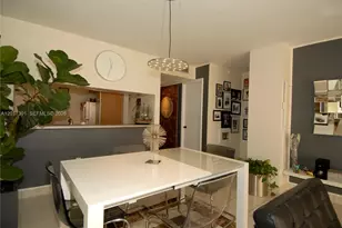 600 NE 36th St, Miami, FL 33137 - Photo 12