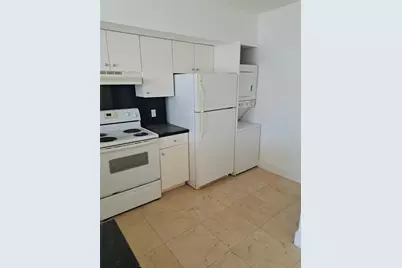 5085 NW 7th St #TS10, Miami, FL 33126 - Photo 8