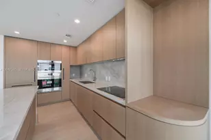 1177 Kane Concourse, Bay Harbor Islands, FL 33154 - Photo 6