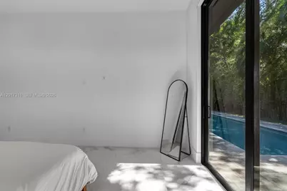 1010 Genoa St, Coral Gables, FL 33134 - Photo 18