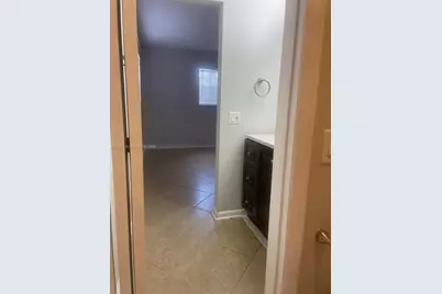 660 Tennis Club Dr #101, Fort Lauderdale, FL 33311 - Photo 24