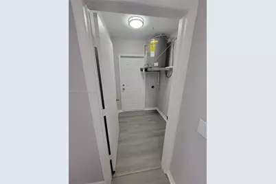 1414 NW 8th Ave #1, Fort Lauderdale, FL 33311 - Photo 6