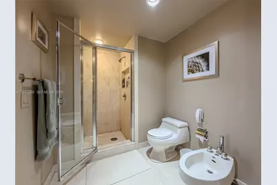 2000 Island Blvd #2503, Aventura, FL 33160 - Photo 36