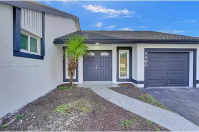 8400 NW 7th St, Pembroke Pines, FL 33024 - Photo 46
