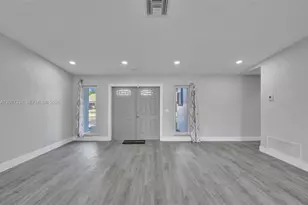 8400 NW 7th St, Pembroke Pines, FL 33024 - Photo 54