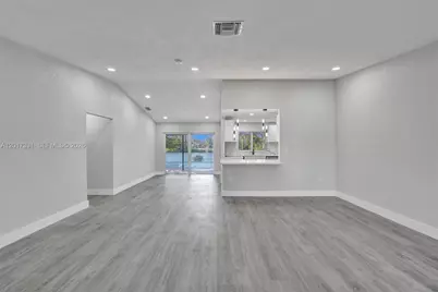 8400 NW 7th St, Pembroke Pines, FL 33024 - Photo 50