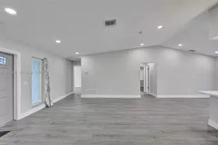 8400 NW 7th St, Pembroke Pines, FL 33024 - Photo 56