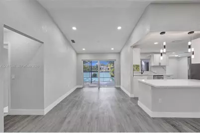 8400 NW 7th St, Pembroke Pines, FL 33024 - Photo 58