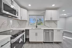 8400 NW 7th St, Pembroke Pines, FL 33024 - Photo 2