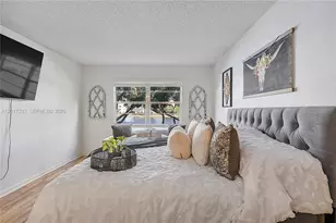 12901 SW 15th Ct, Pembroke Pines, FL 33027 - Photo 8