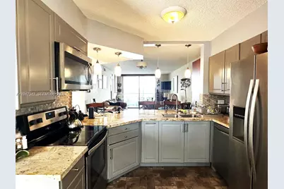 117 Lake Emerald Dr #308, Oakland Park, FL 33309 - Photo 6
