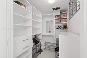 495 Brickell Ave, Miami, FL 33131 - Photo 32