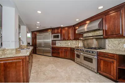 16461 NE 34th Ave #16461, North Miami Beach, FL 33160 - Photo 32
