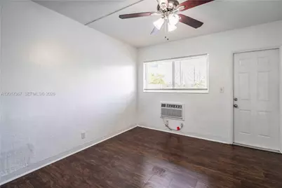 3049 NW 9th Ave #2, Wilton Manors, FL 33311 - Photo 10