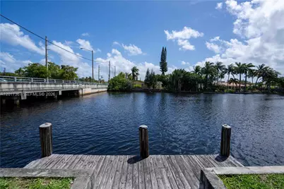3049 NW 9th Ave #2, Wilton Manors, FL 33311 - Photo 16