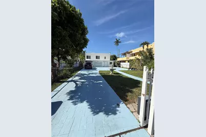 2232 SW 5th St, Miami, FL 33135 - Photo 2